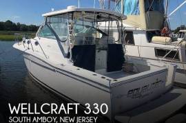 GREAT PRICE GREAT BOAT!!! 2001 Wellcraft 330 in Great Shape! Powered by 370HP Twin Me