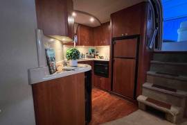 MUST SEE 2002 CRUISERS YACHT, READY FOR THE WATER, $ 124,900