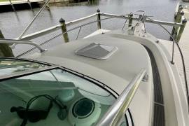 Nice walkaround with sea decking, offshore antenna, $ 30,000