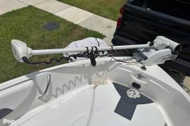 Excellent condition H20 Ski & Fish! Low hours! Cle, $ 38,000
