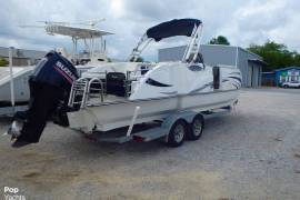 Only 100 hours! A great Pontoon Boat! Ready to hit, $ 42,500
