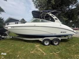 Well maintained and spacious boat with swim platfo, $ 54,500