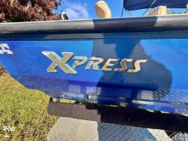 A fishing machine! Xpress H18B loaded with a 90 HP, $ 19,000