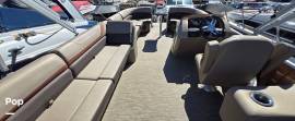 Beautiful Pontoon with Yamaha 115 HP VMax SHO powe, $ 24,450