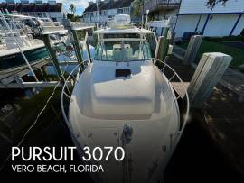 Well-Equipped 2003 Pursuit 3070 Offshore Walkaroun, $ 66,000
