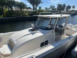 2016 EDGEWATER 368CC! TRIPLE 350s, Joy Stick Contr, $ 305,000