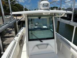 Beautifully maintained 2011 Boston Whaler 320 Outr, $ 135,000