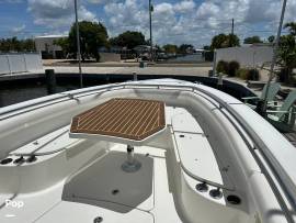 Beautifully maintained 2011 Boston Whaler 320 Outr, $ 135,000