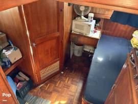1979 ALBIN 36! BUILT FOR COMFORTABLE CRUISING AND , $ 50,000