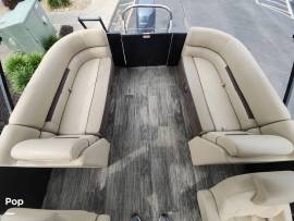 Well-equipped 2023 Sweetwater 2486 SB tritoon powe, $ 49,500
