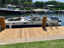 Stunning Sport Deck Boat with Yamaha 250 outboard,, $ 39,900