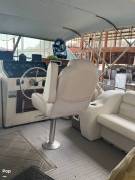 1980 Chris-Craft 381 Catalina makes a great liveab, $ 25,000