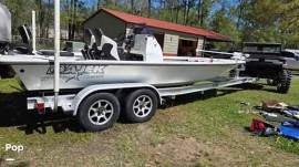 Well maintained 2014 Majek Xtreme 22 powered by a , $ 37,900