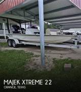 Well maintained 2014 Majek Xtreme 22 powered by a , $ 37,900