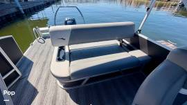2025 Bennington 22 SSB - 200 HP Yamaha Four-Stroke, $ 55,000