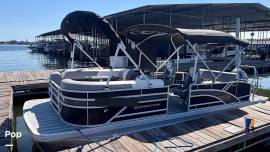 2025 Bennington 22 SSB - 200 HP Yamaha Four-Stroke, $ 55,000