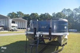 2023 VERANDA VR20RC RELAX SERIES TRITOON - RELAX I, $ 38,900