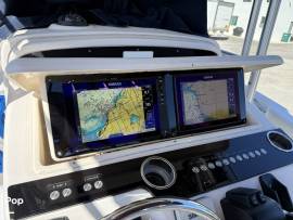 Solid 2003 Grady-White 28.3' New 2024 Electronics , $ 98,900