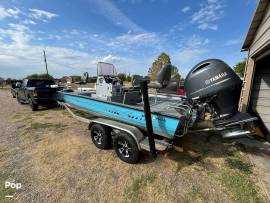 H20B powered by 150 HP Yamaha with low hours! Minn, $ 50,000