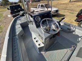 H20B powered by 150 HP Yamaha with low hours! Minn, $ 50,000