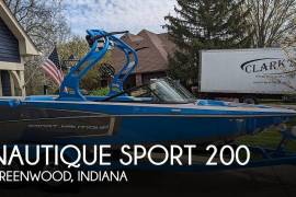 Big Wake/Surf Boat with room for 10 Riders with Wa, $ 56,200