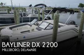 POPULAR ** BAYLNER DX 2200 - The room of a pontoon, $ 48,595